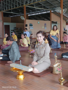 สหกรณ์จังหวัดบึงกาฬ เป็นประธานถวายเทียนเข้าพรรษา ... พารามิเตอร์รูปภาพ 1