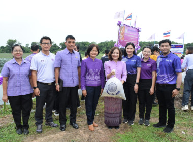 สหกรณ์จังหวัดบึงกาฬ ร่วมพิธีปล่อยพันธุ์สัตว์น้ำ ... พารามิเตอร์รูปภาพ 1