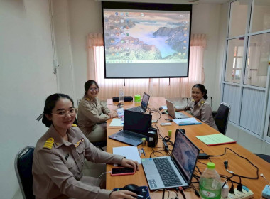 ข้าราชการสำนักงานสหกรณ์จังหวัดบึงกาฬ ... พารามิเตอร์รูปภาพ 2