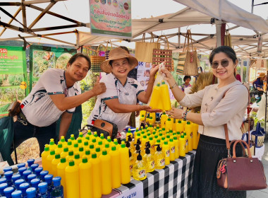 กลุ่มส่งเสริมและพัฒนาธุรกิจสหกรณ์ ร่วมพิธีเปิดโครงการมหกรรม ... พารามิเตอร์รูปภาพ 5