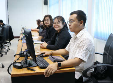 สหกรณ์จังหวัดบึงกาฬ เป็นประธานในการประชุมข้าราชการ ... พารามิเตอร์รูปภาพ 27