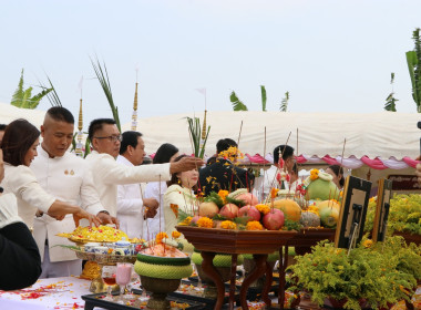 สหกรณ์จังหวัดบึงกาฬ ร่วมพิธีพลีกรรมตัดไม้มงคล “ราชพฤกษ์” ... พารามิเตอร์รูปภาพ 38