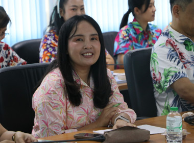 สหกรณ์จังหวัดบึงกาฬ เป็นประธานในการประชุมข้าราชการ ... พารามิเตอร์รูปภาพ 10