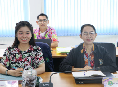 สหกรณ์จังหวัดบึงกาฬ เป็นประธานในการประชุมข้าราชการ ... พารามิเตอร์รูปภาพ 33