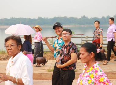 ฝ่ายบริหารทั่วไป ร่วมงานบุญพิธีแห่น้ำจั้น ... พารามิเตอร์รูปภาพ 5