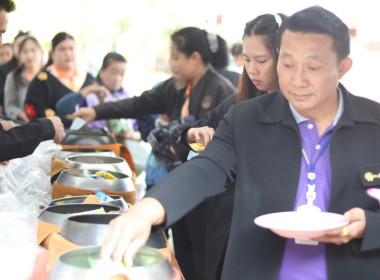 บึงกาฬ : จัดพิธีถวายสักการะพระบิดาแห่งการสหกรณ์ไทย ... พารามิเตอร์รูปภาพ 12